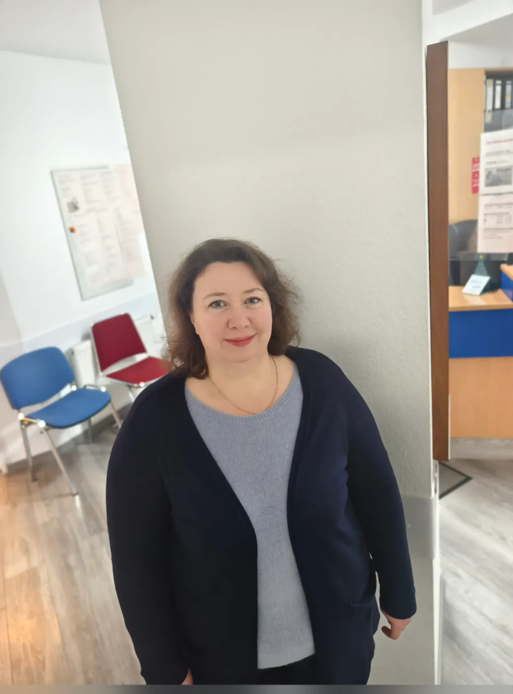Günlük çalışmaları sırasında ekibimiz – Praxis Am Salzmarkt, Osnabrück – Fotoğraf 9 / 12