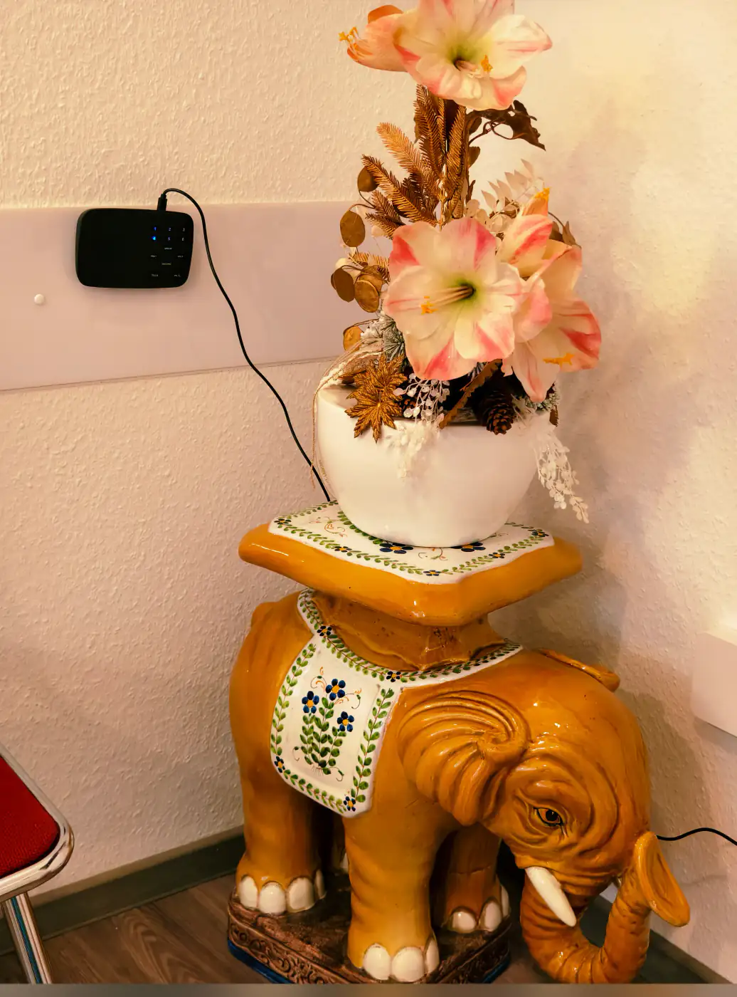 Konforlu şekilde döşenmiş bekleme odası – Praxis Am Salzmarkt, Osnabrück – Fotoğraf 15 / 15