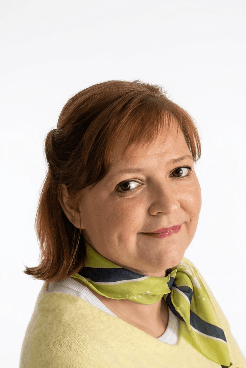 Frau Annette Rövekamp