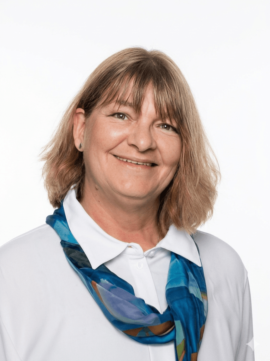 Frau Manuela Kathmann-Sherriff